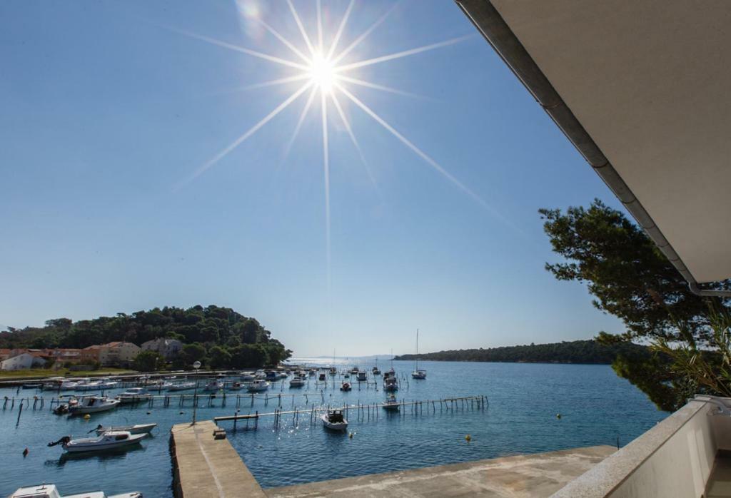 Apartmani Maris III Rab Town Buitenkant foto